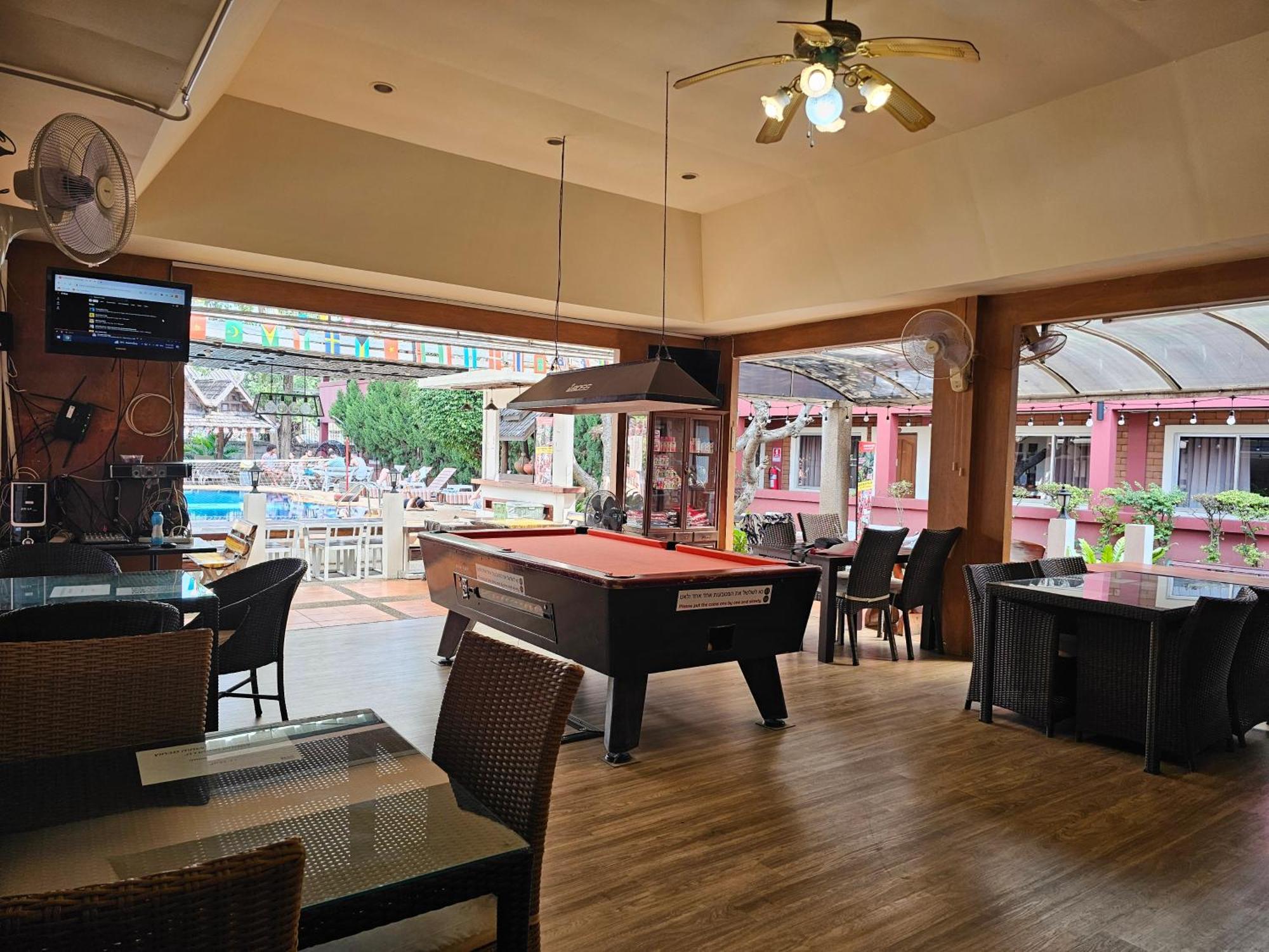 Red Brick Chiang Mai Exterior foto